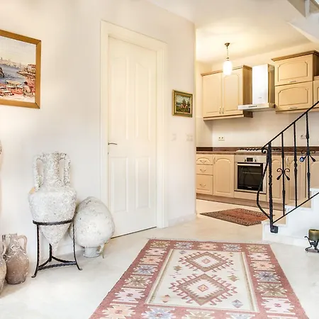 Willa Two Stone Homes Metis