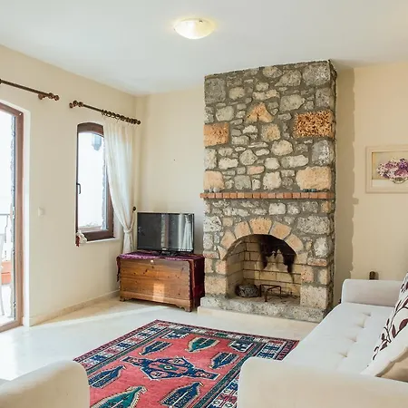 Two Stone Homes Metis Willa *