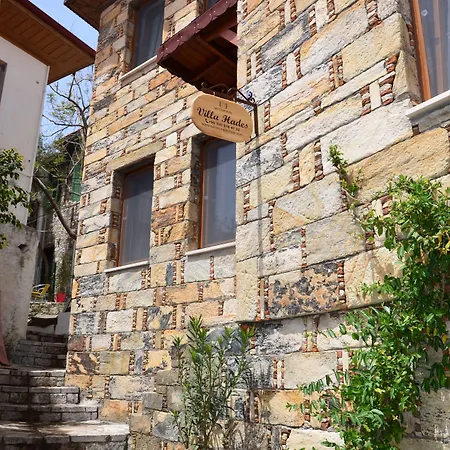 Two Stone Homes Metis *