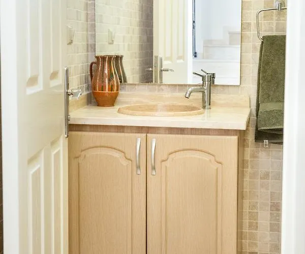 Two Stone Homes Metis ヴィラ *