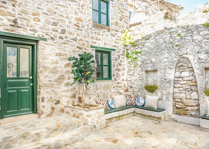 Willa Two Stone Homes Metis